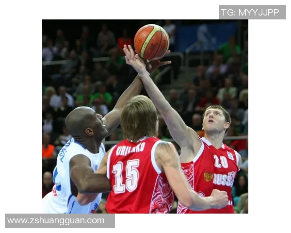 深圳篮球队在欧锦赛中的个人能力展现与战术分析